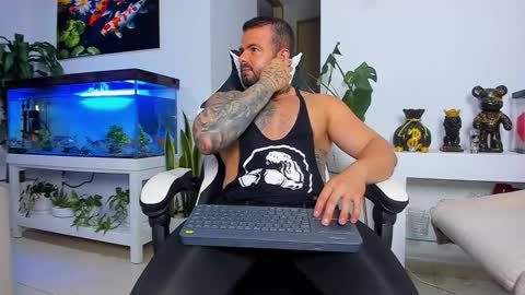 JOHNNY online show from October 1, 2:15 am