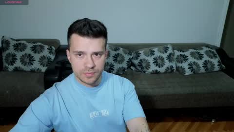 Johnny online show from April 18, 6:20 pm