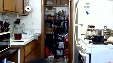 johnnytwain online show from February 1, 7:56 pm