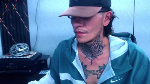 johnsonisaac94  online show from February 13, 4:54 am