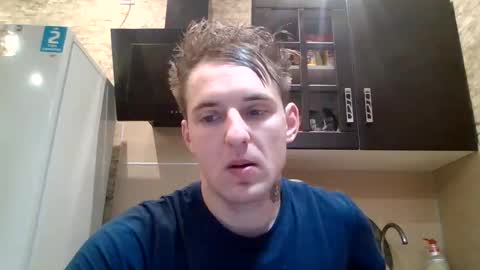 johny27 online show from December 7, 9:50 am