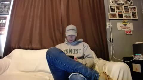 Snapshot of johstondude chatting on December 22, 6:15 pm Johston online show from December 22, 6:15 pm