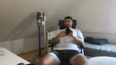 MMG online show from April 21, 6:41 am