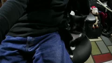 jonsexy1958 online show from February 9, 3:11 am