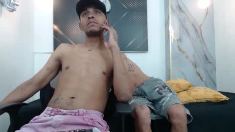 jordanandandrew online show from January 5, 10:46 pm