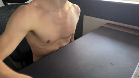 jordansolid online show from April 26, 12:35 pm