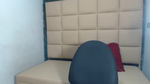 jose_sexycumm online show from September 9, 7:57 pm