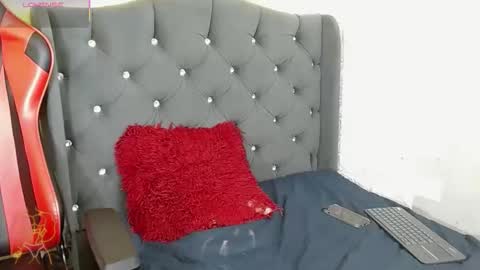 jose_sexycumm online show from January 7, 9:42 pm