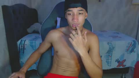 jose_sexycumm online show from March 8, 8:13 pm