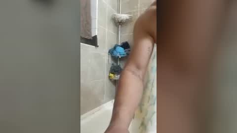 joselaoeivty18 online show from July 2, 4:07 am