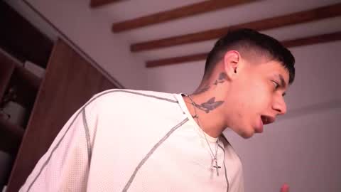 Josep online show from January 14, 2:05 am