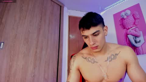 Snapshot of joseph__boy chatting on January 26, 12:11 pm JOSEPH online show from January 26, 12:11 pm