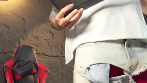JOSEPH  online show from June 18, 11:48 am