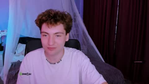 joseph_bear_ online show from April 2, 1:41 pm