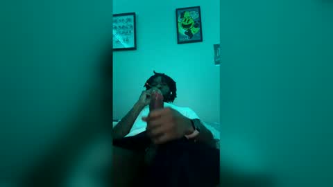 josephlongwat29 online show from April 11, 3:02 am