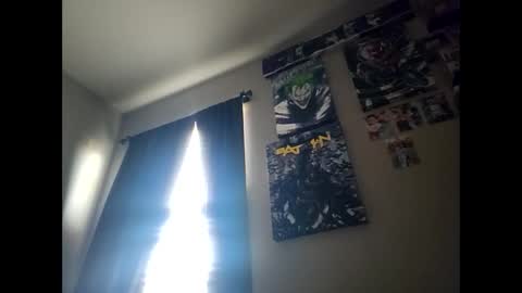 J Jona online show from December 29, 8:26 pm