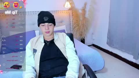 JOSH online show from June 3, 4:14 am