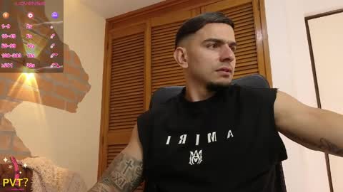 josh_miller01 online show from May 26, 1:29 pm