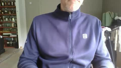 joshua154197 online show from April 21, 7:47 am