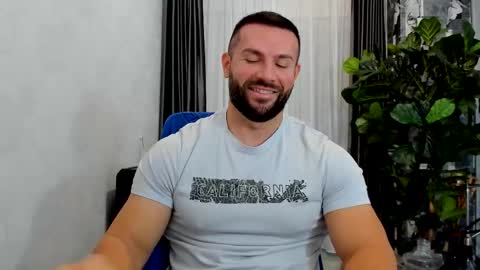 joshuamuscle69 online show from December 14, 7:59 am