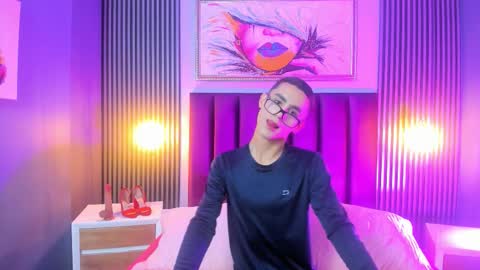 Jostyn Rous online show from March 21, 12:53 pm