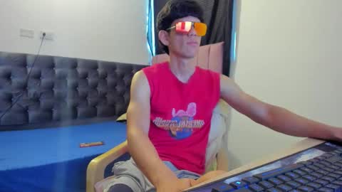 josy online show from March 14, 9:00 pm