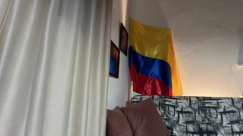 Im Jouliano online show from November 14, 11:50 pm