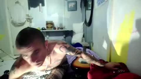 jrizzle1111 online show from January 19, 6:20 am