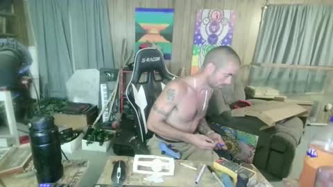 jrizzle1111 online show from October 5, 3:43 am