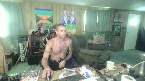 jrizzle1111 online show from October 7, 6:01 pm