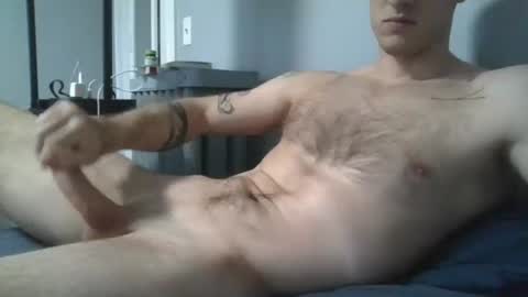 Snapshot of jtastr0_ chatting on December 23, 7:09 pm jtastr0_ online show from December 23, 7:09 pm