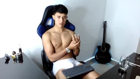 Snapshot of juan_da01 chatting on January 29, 4:05 am JuanDa online show from January 29, 4:05 am