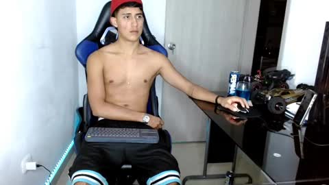 Snapshot of juan_da01 chatting on March 1, 12:07 am JuanDa online show from March 1, 12:07 am