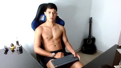 Snapshot of juan_da01 chatting on January 30, 3:44 am JuanDa online show from January 30, 3:44 am