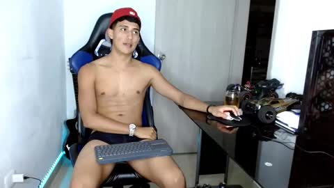 Snapshot of juan_da01 chatting on March 2, 12:20 am JuanDa online show from March 2, 12:20 am