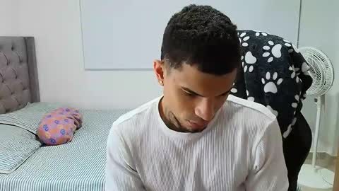 juan_gomez_1 online show from January 11, 8:07 am