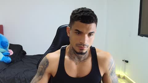 juan_gomez_1 online show from December 5, 12:40 am