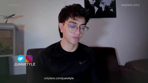Snapshot of juancamroom chatting on September 19, 3:07 am . online show from September 19, 3:07 am