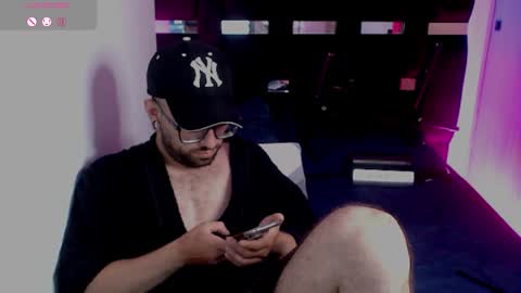 Andres online show from March 20, 7:40 pm