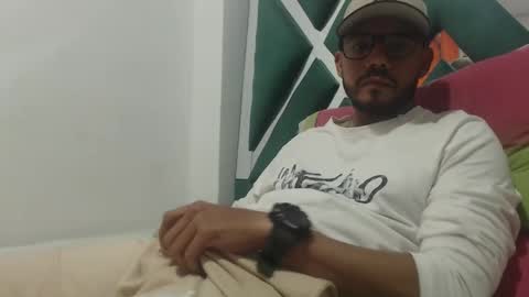 juanfe_style online show from October 11, 2:59 am