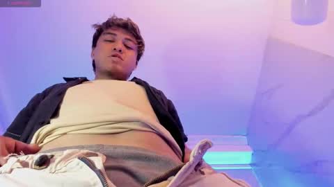 JUAN  online show from March 28, 3:23 pm