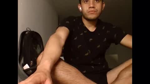 juanperez1999777 online show from October 26, 9:28 pm