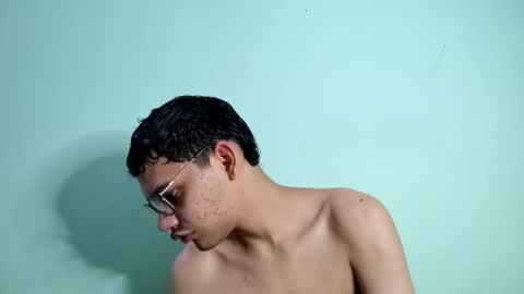 juansuarez204 online show from March 2, 8:35 pm