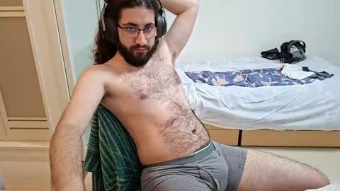 Jules online show from April 15, 12:38 pm