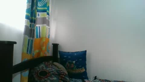 Snapshot of julfigo chatting on December 19, 11:39 am Julfigo online show from December 19, 11:39 am