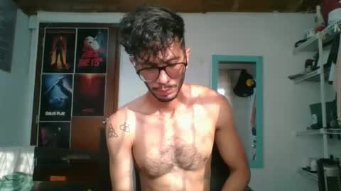 Snapshot of julfigo chatting on January 2, 12:24 pm Julfigo online show from January 2, 12:24 pm