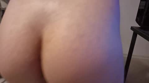 Snapshot of julia_official chatting on October 10, 6:46 pm Julia  Adam online show from October 10, 6:46 pm