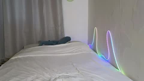 Eren online show from April 2, 12:30 am