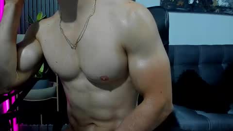 Julian online show from December 22, 10:18 pm