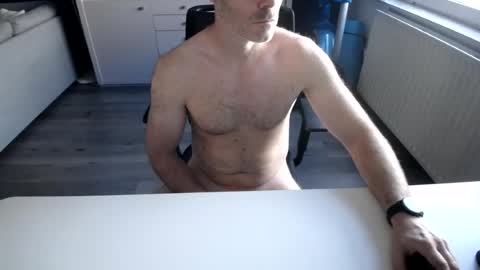 julienneedyou online show from July 21, 7:54 am